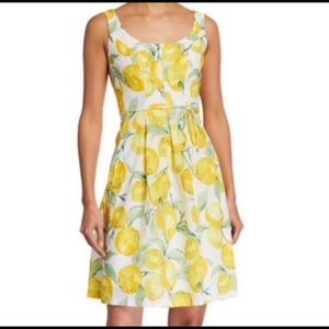 Anne Klein sz 6 lemons eyelet dress - cute summery dress !